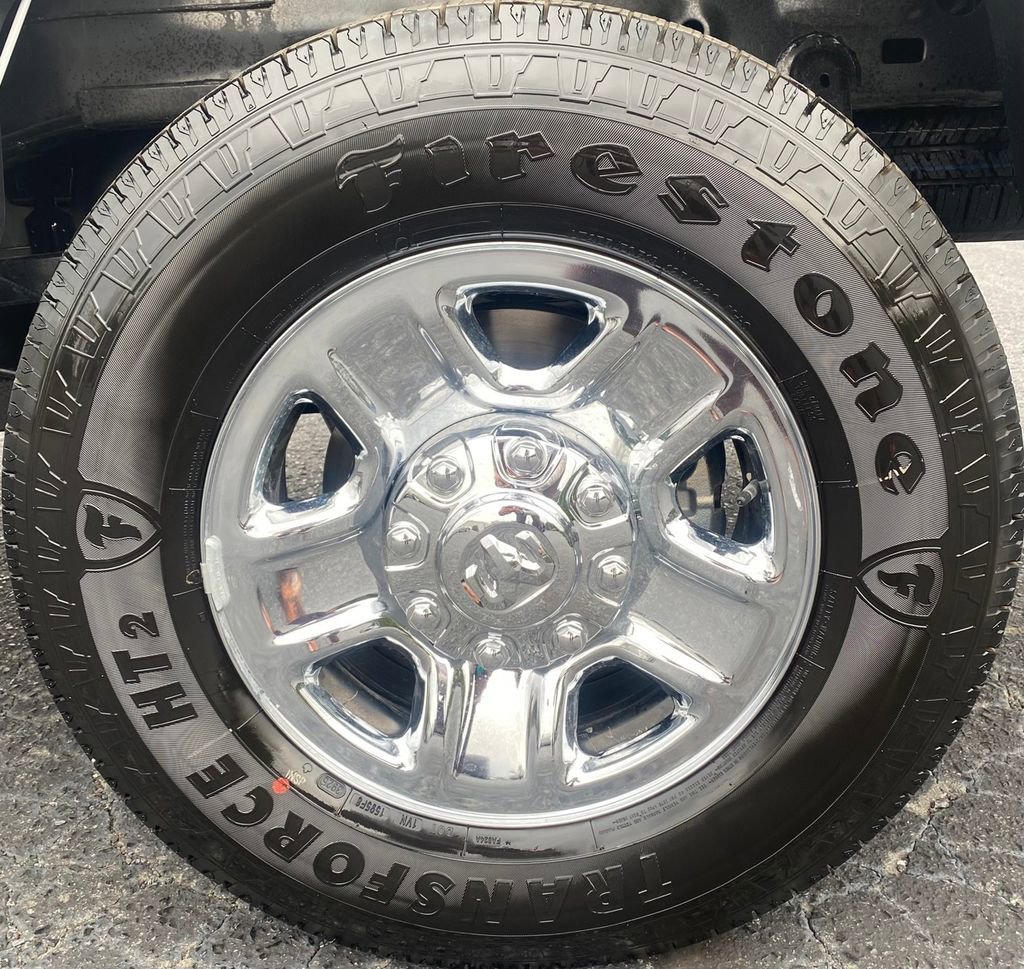 New 2026 RAM 2500 Tradesman w/ Chrome Appearance Group image 10