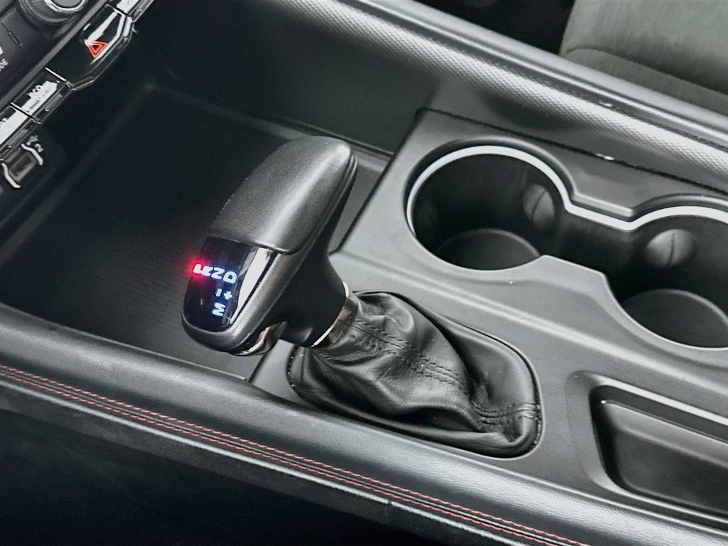 Used 2025 Dodge Durango GT RWD image 16