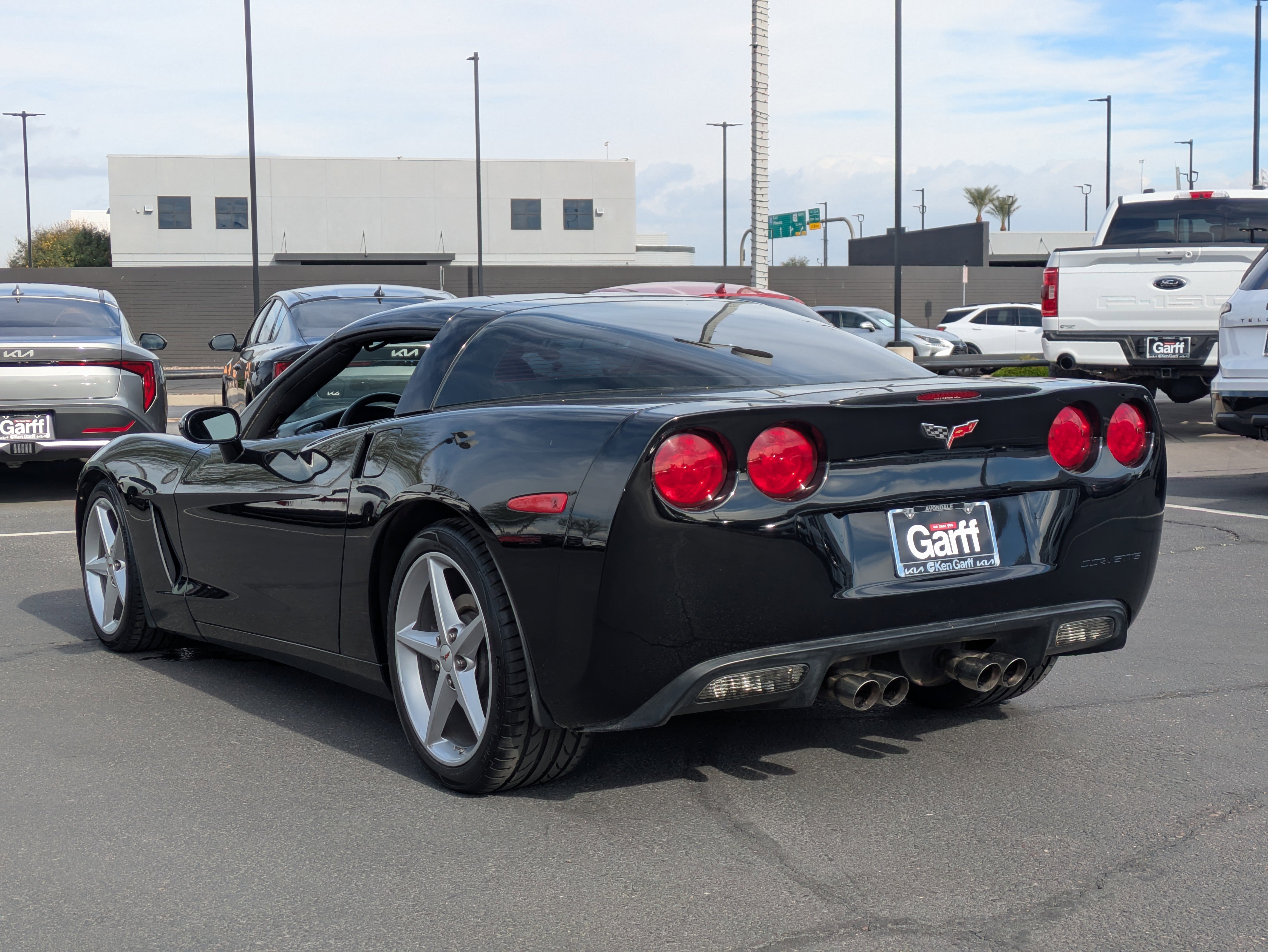 Used 2011 Chevrolet Corvette Coupe w/ 1LT image 3