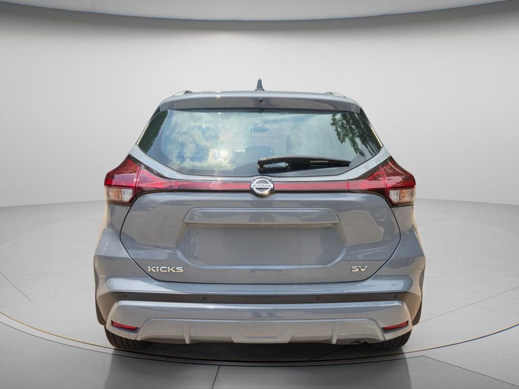 Used 2021 Nissan Kicks SV FWD image 5