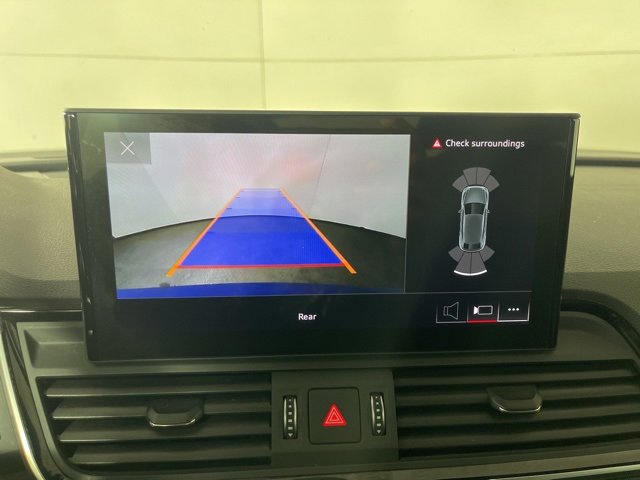 Used 2022 Audi Q5 2.0T Premium w/ Convenience Package image 25