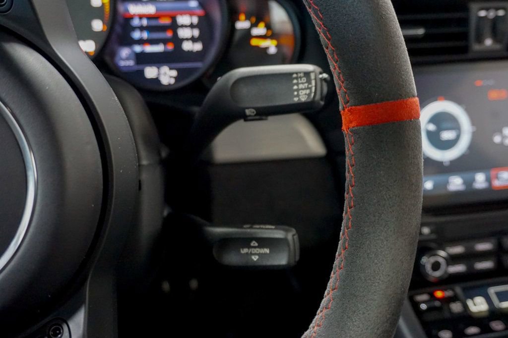 Used 2018 Porsche 911 GT3 image 30