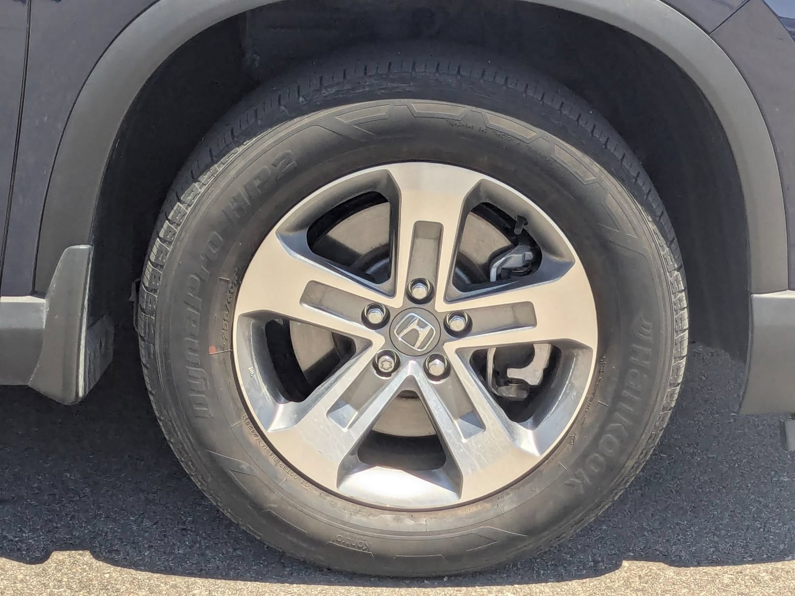 Used 2023 Honda Pilot EX-L image 11