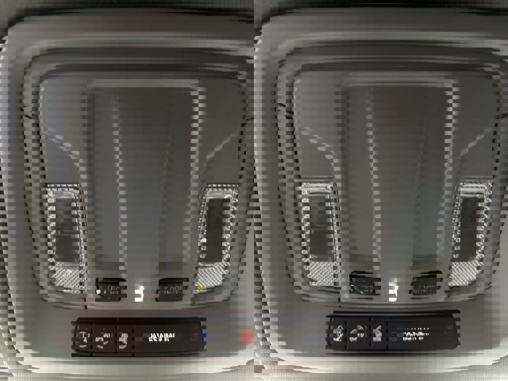 Certified 2025 GMC Sierra 1500 SLT image 27