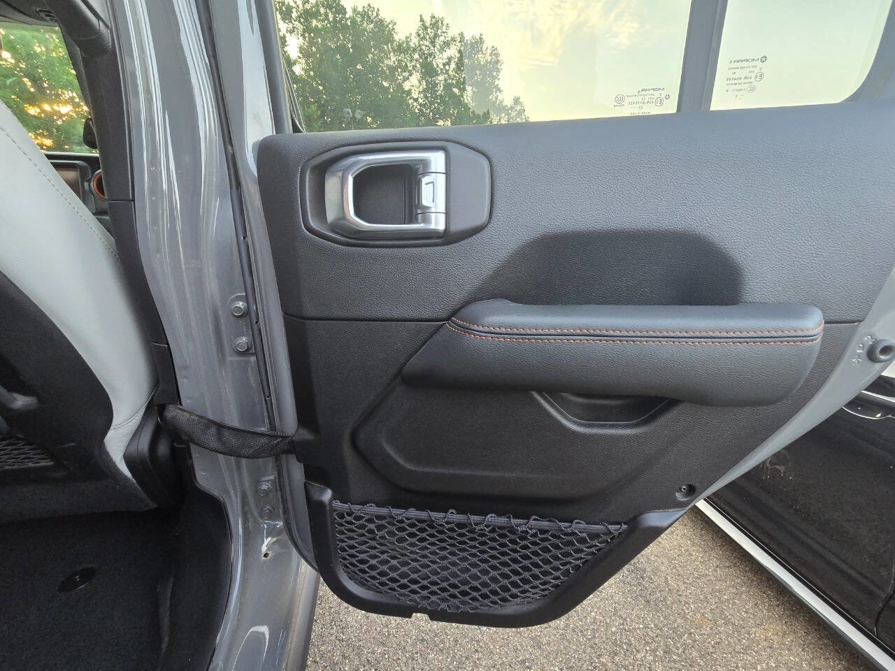Used 2022 Jeep Gladiator Mojave image 27