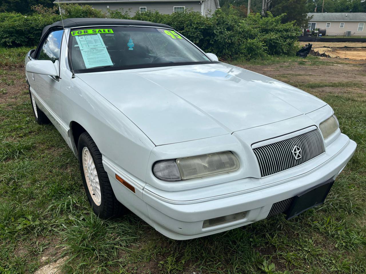 Used 1995 Chrysler LeBaron GTC FWD image 3