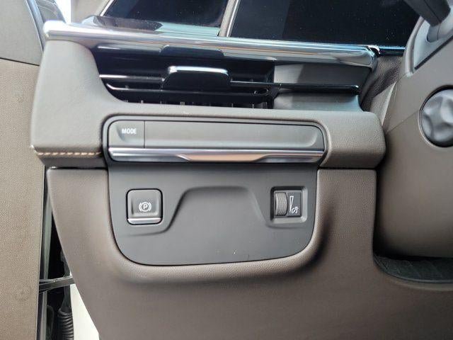 Certified 2023 Cadillac Escalade Premium Luxury RWD image 7
