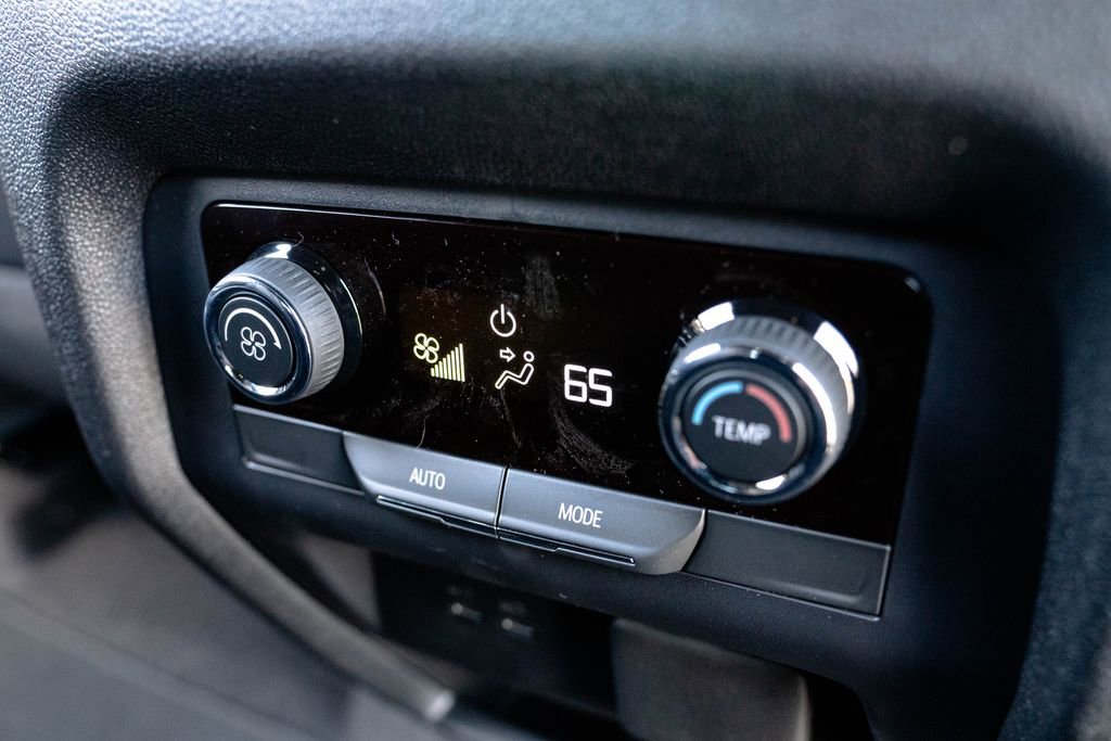 New 2026 Chevrolet Traverse Z71 w/ Enhanced Driving Package AWD/4WD image 36
