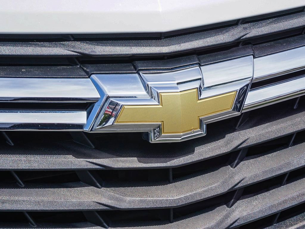 Used 2022 Chevrolet Equinox LS w/ LS Convenience Package image 12