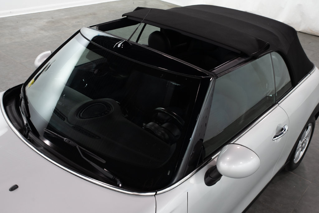 Used 2017 MINI Cooper Convertible FWD image 5