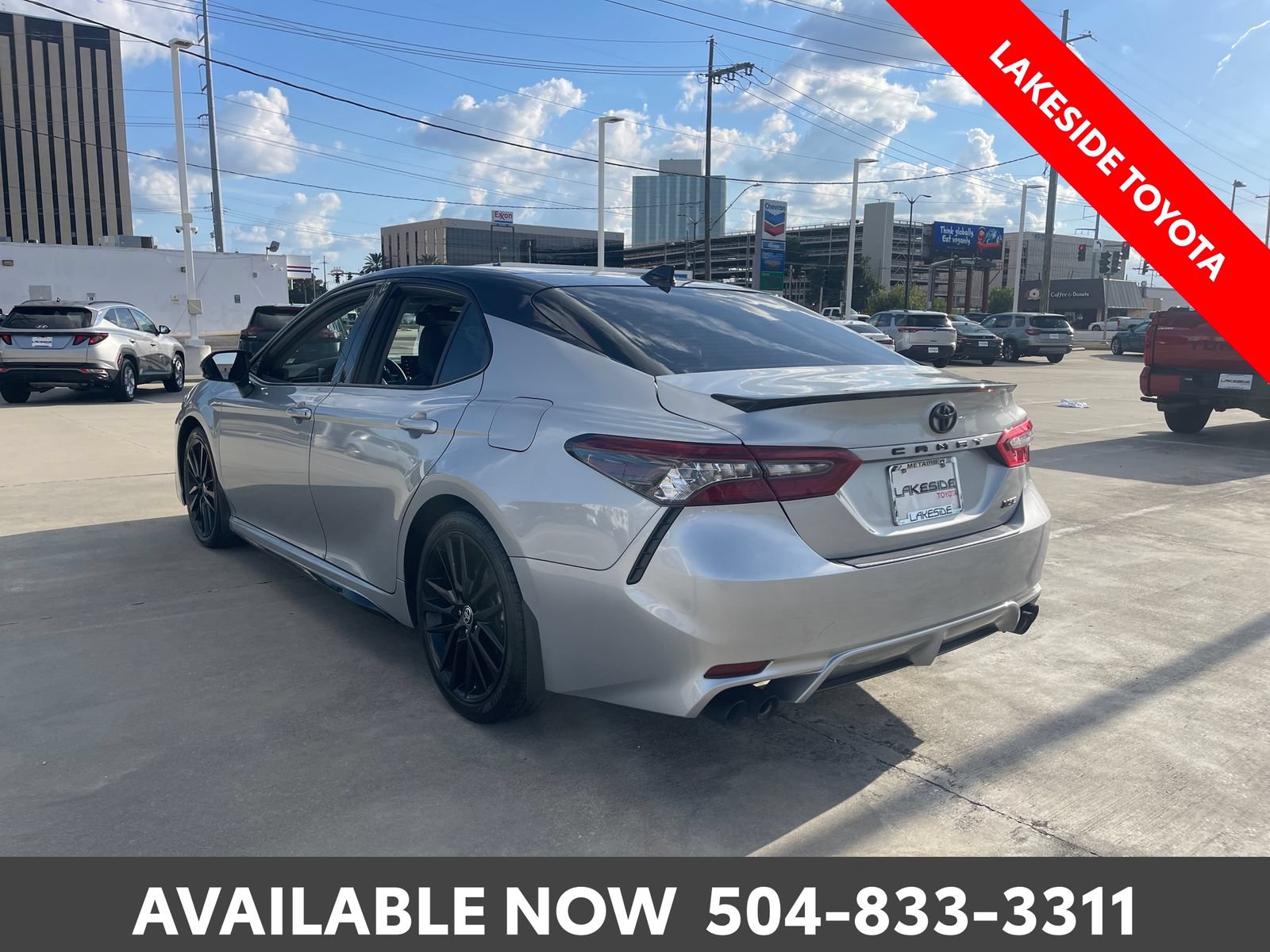 Used 2024 Toyota Camry XSE FWD image 3