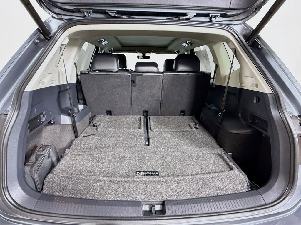 Used 2019 Volkswagen Tiguan SEL image 30