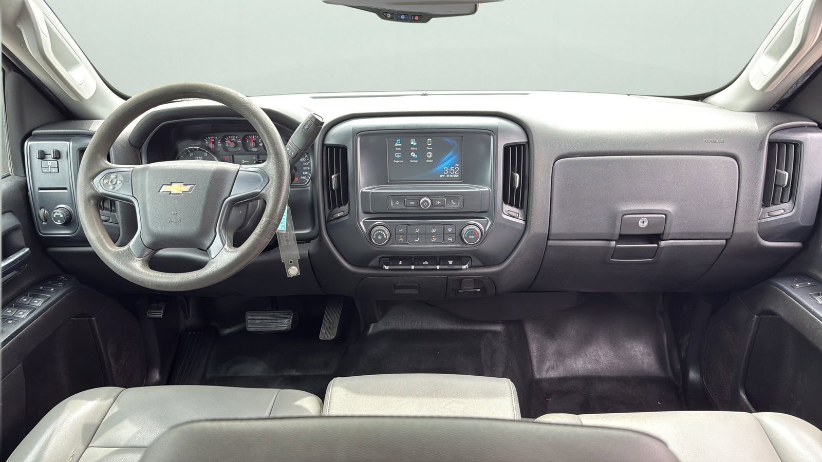Used 2018 Chevrolet Silverado 2500 W/T w/ WT Convenience Package RWD image 15