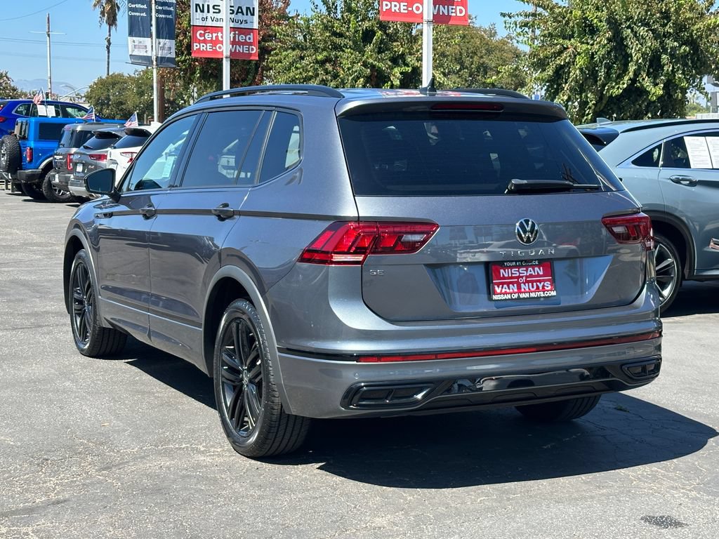 Used 2022 Volkswagen Tiguan SE R-Line FWD image 4