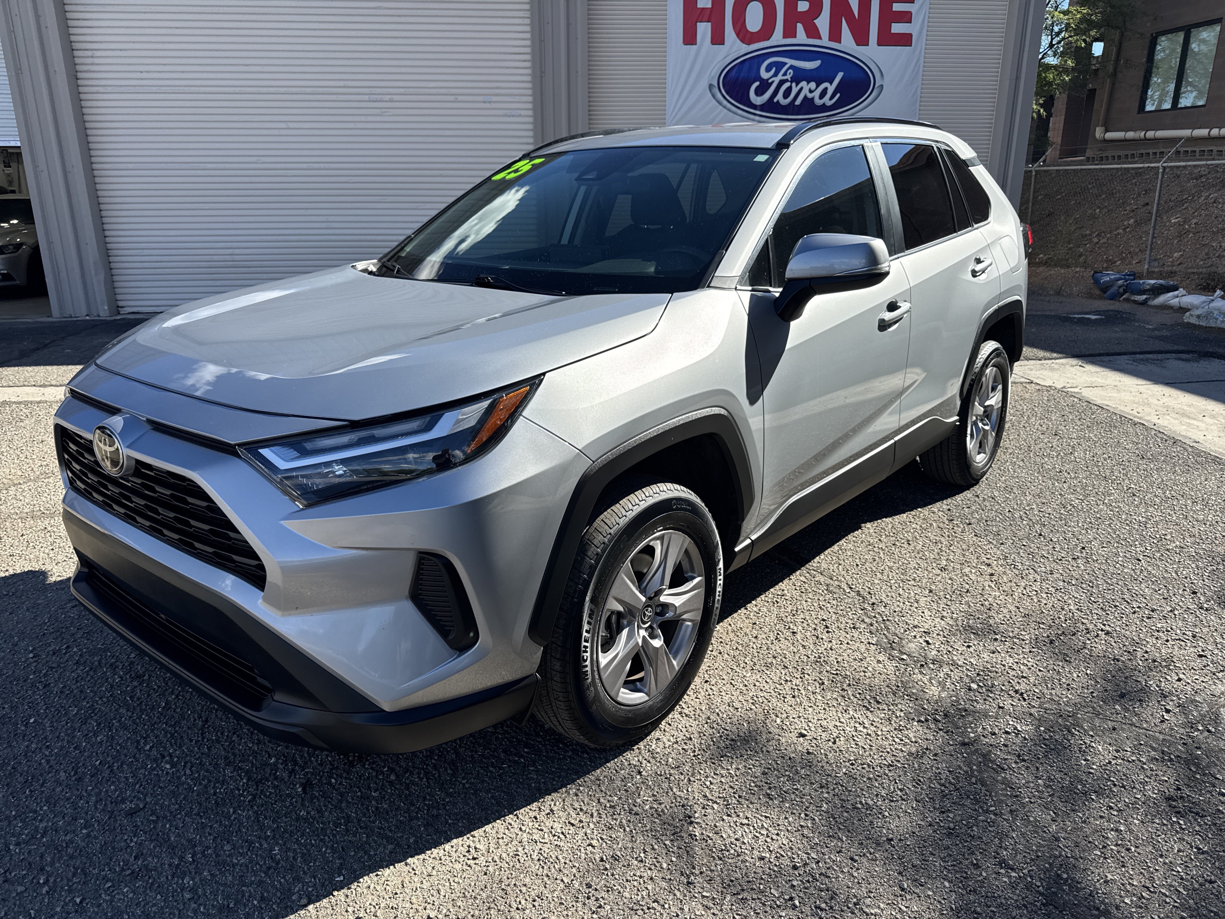 Used 2025 Toyota RAV4 XLE FWD image 3