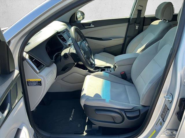 Used 2018 Hyundai Tucson SE image 12