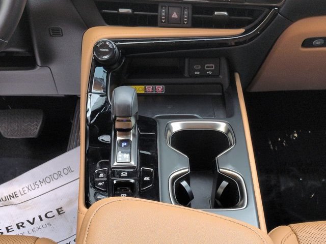 Certified 2025 Lexus NX 350h AWD w/ Accessory Package (K3) image 19