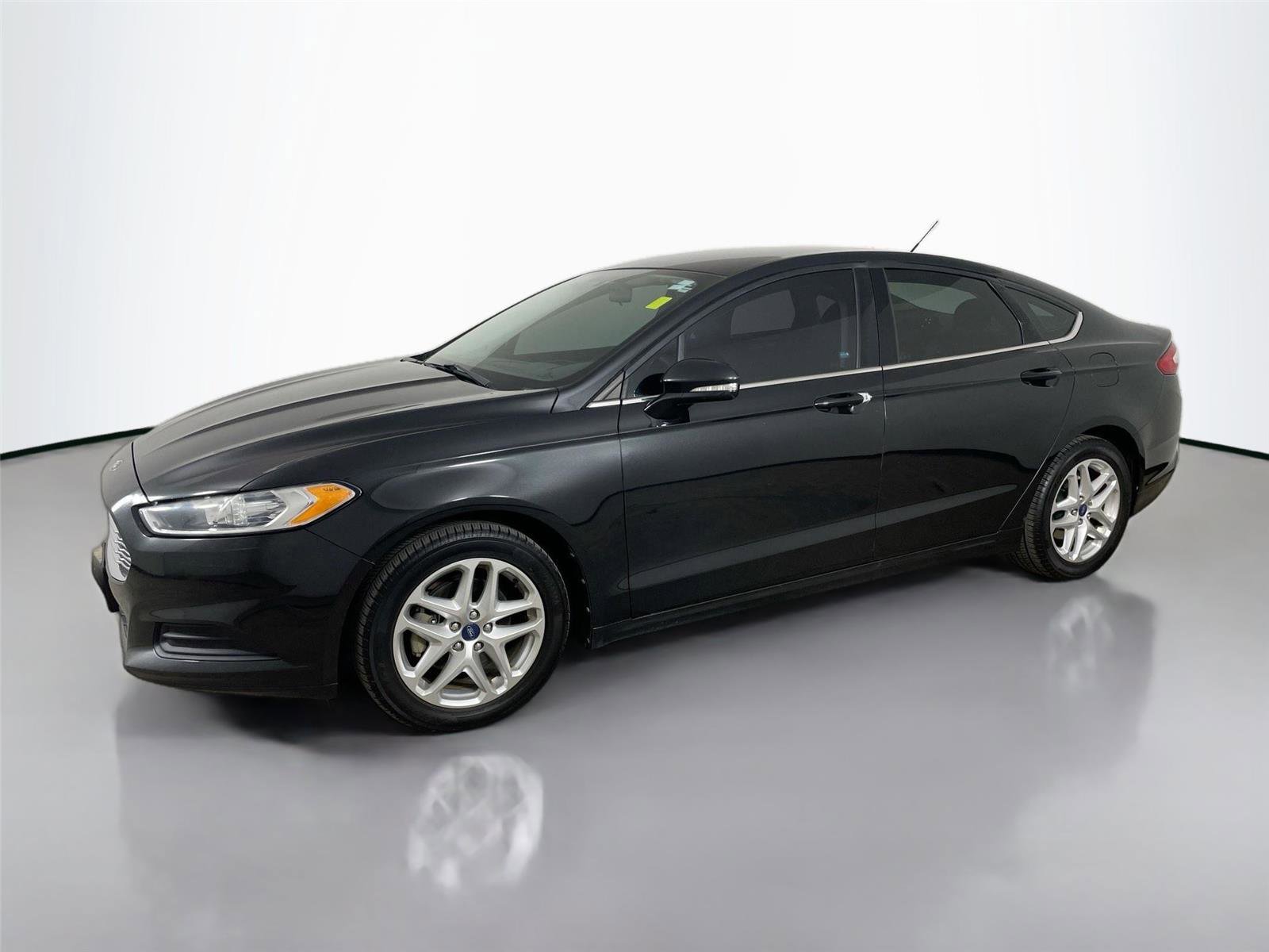 Used 2013 Ford Fusion SE FWD image 7