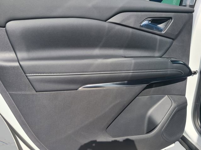 New 2026 Chevrolet Traverse LT w/ Midnight/Sport Edition image 18