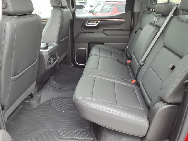 New 2026 Chevrolet Silverado 1500 RST w/ Z71 Off-Road Package AWD/4WD image 9