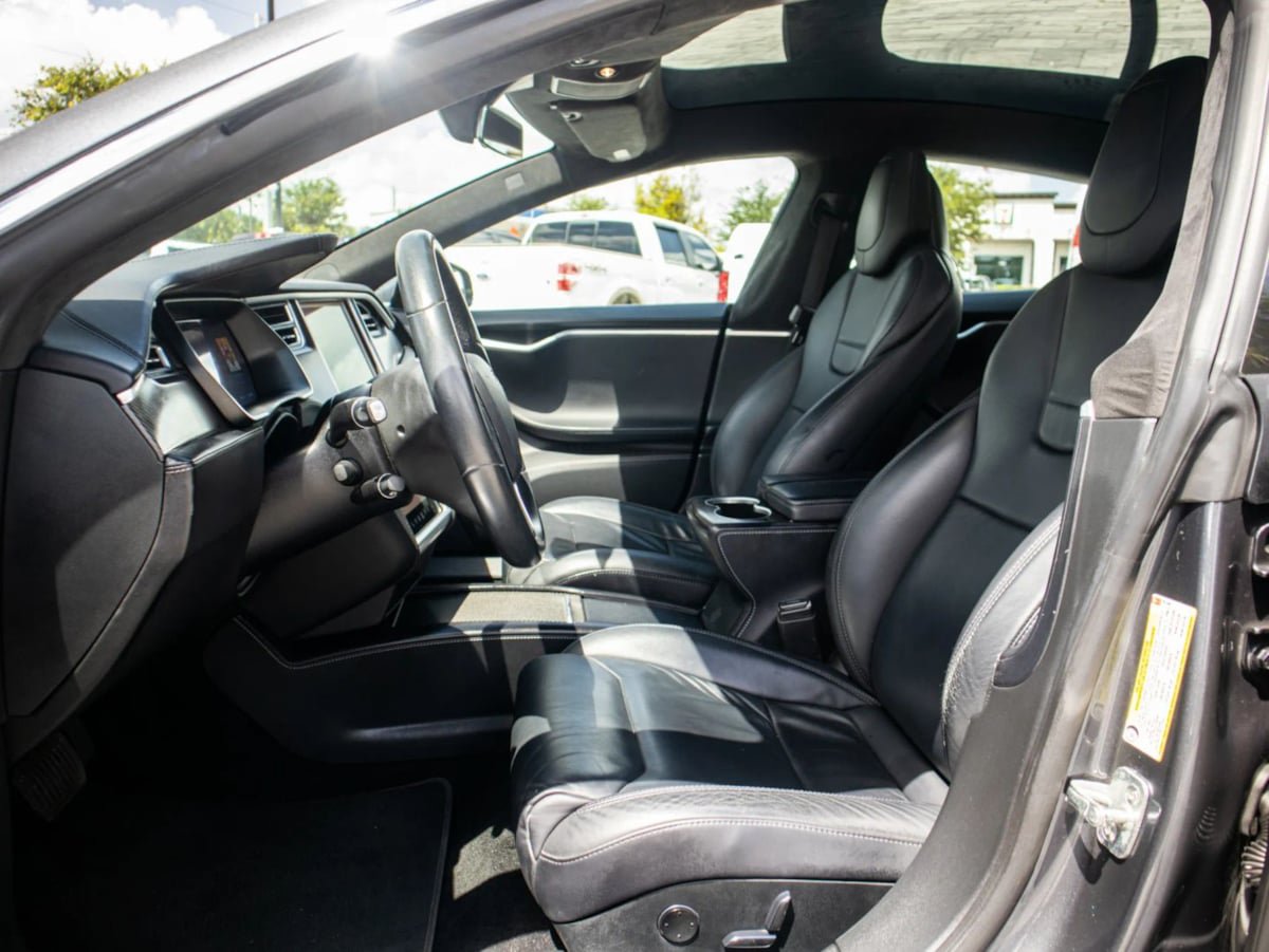 Used 2017 Tesla Model S 75 RWD image 33