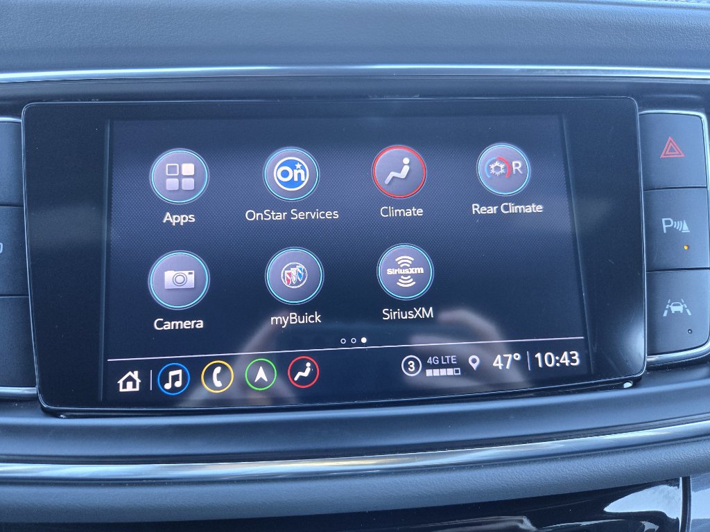 Used 2022 Buick Enclave Premium AWD/4WD image 18