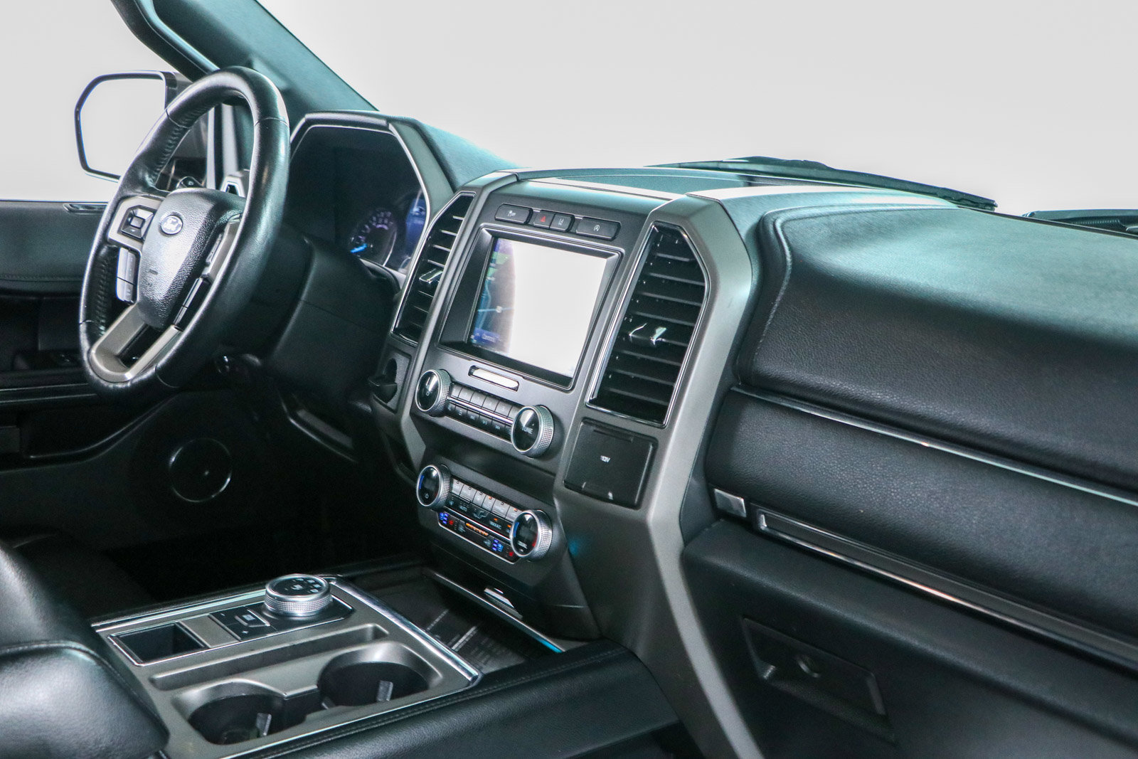 Used 2021 Ford Expedition XLT RWD image 28