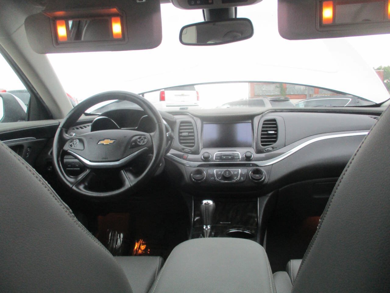 Used 2014 Chevrolet Impala LT w/ Convenience Package FWD image 39