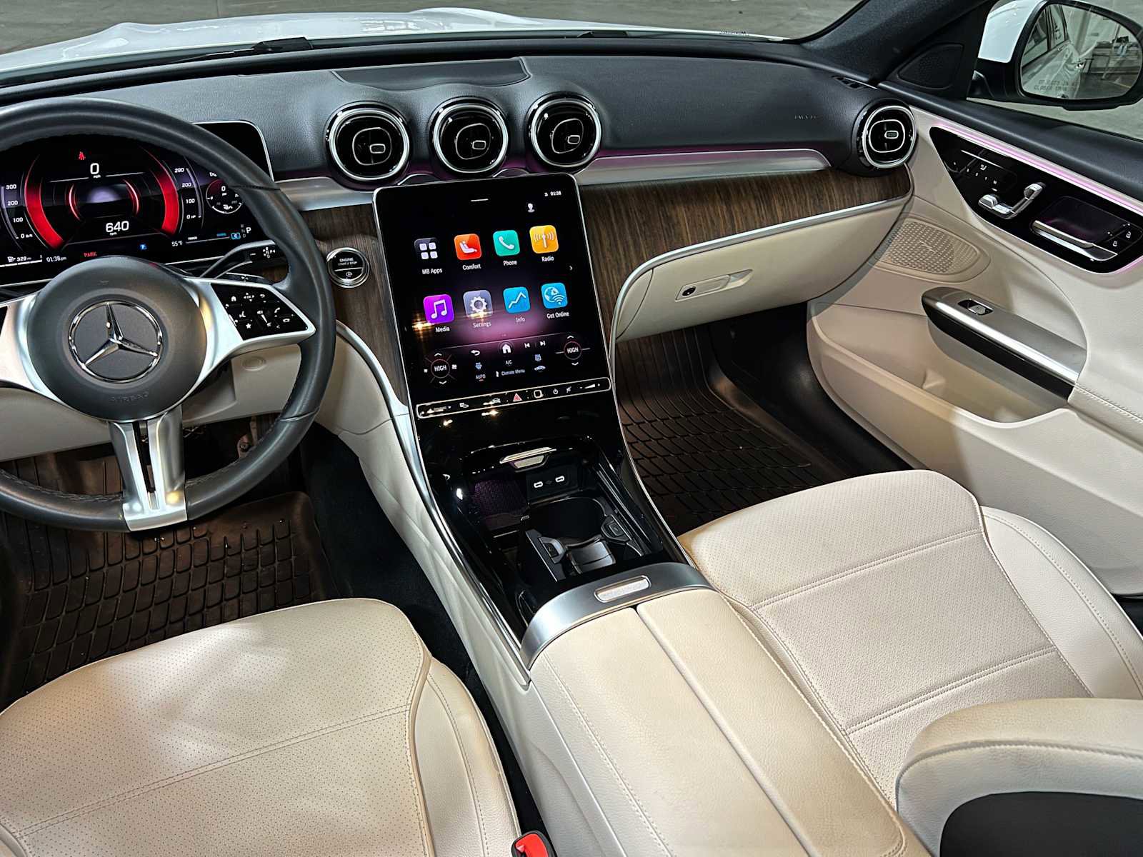 Certified 2025 Mercedes-Benz C 300 4MATIC Sedan image 38