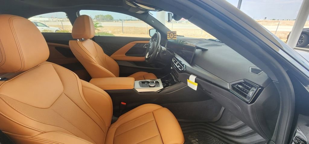 Used 2024 BMW 230i Coupe w/ Convenience Package image 17