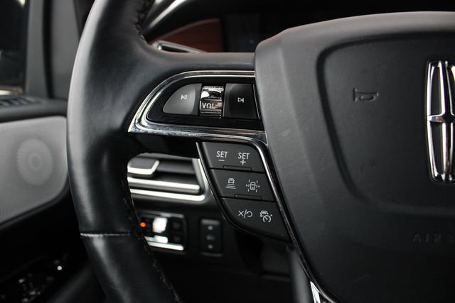 Certified 2023 Lincoln Navigator L Reserve AWD/4WD image 11