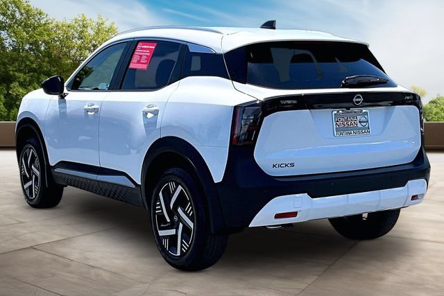 New 2026 Nissan Kicks SV FWD image 4