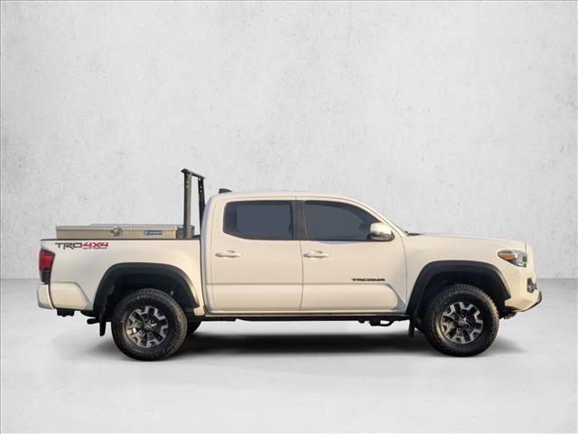 Used 2019 Toyota Tacoma TRD Off-Road image 4