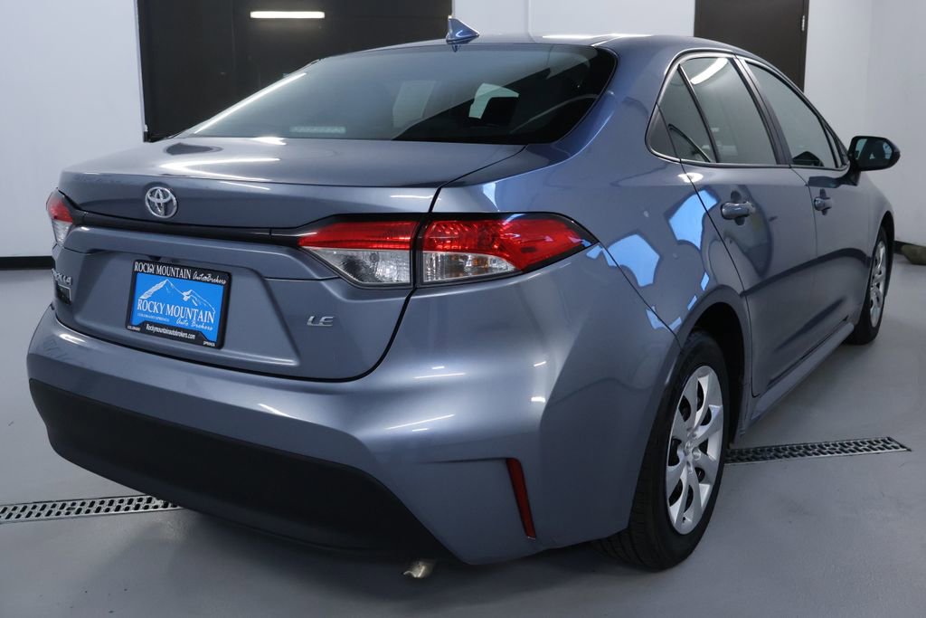 Used 2023 Toyota Corolla LE image 7