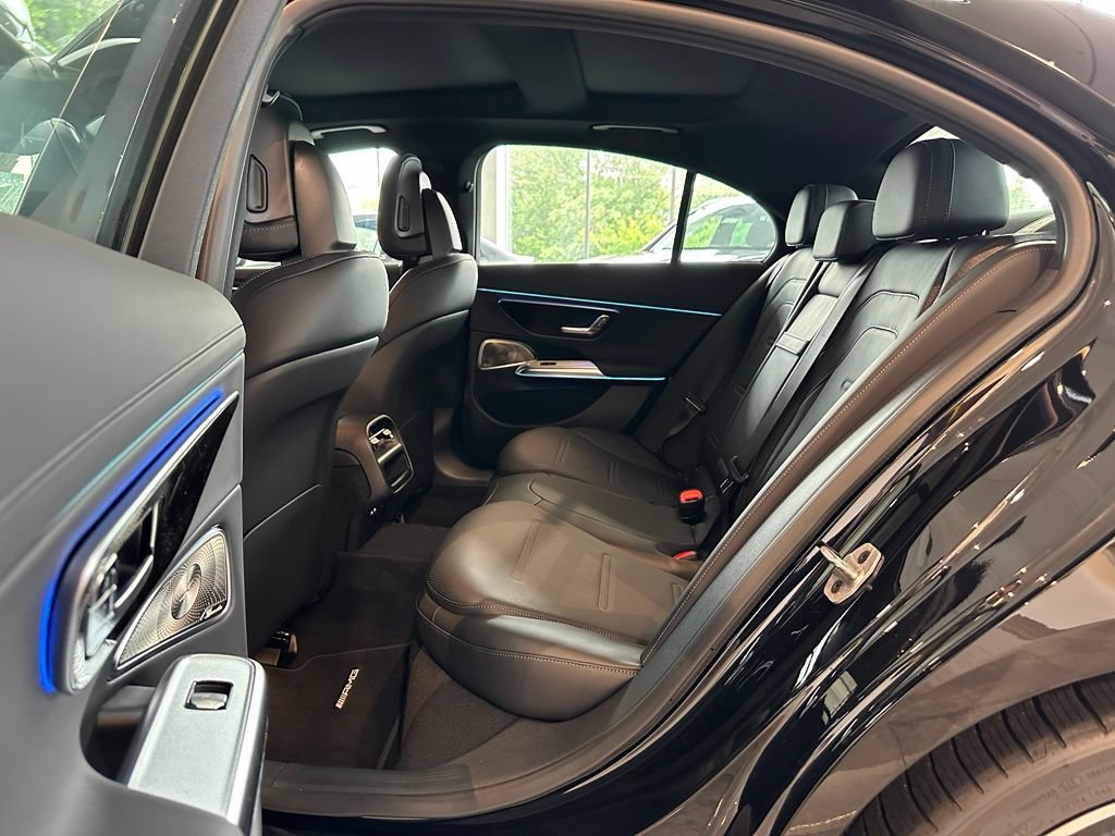 New 2026 Mercedes-Benz E 53 AMG e 4MATIC Sedan image 8