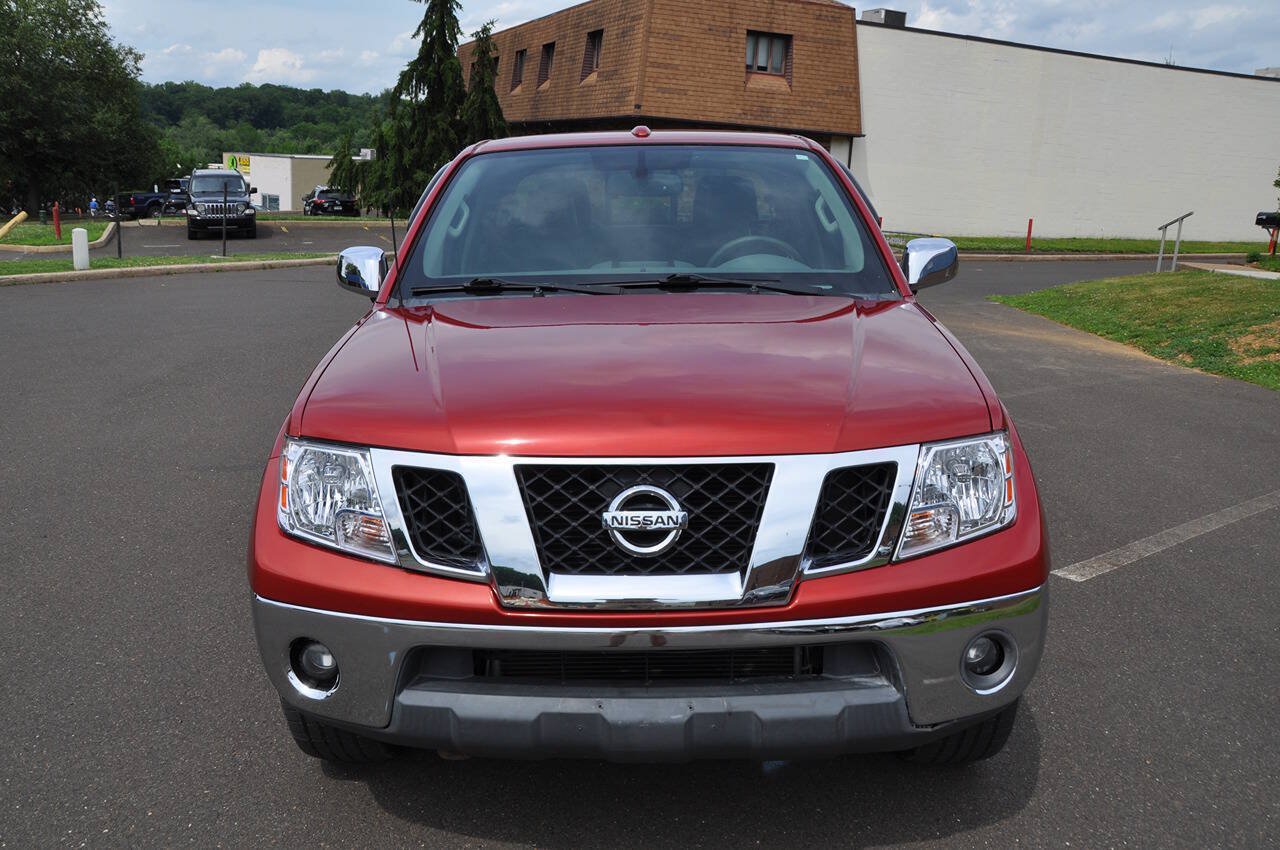 Used 2014 Nissan Frontier SL w/ SL Moonroof Package AWD/4WD image 4