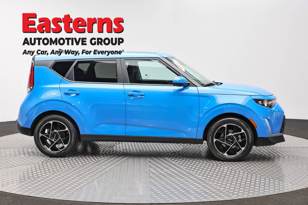 Used 2024 Kia Soul EX FWD image 4