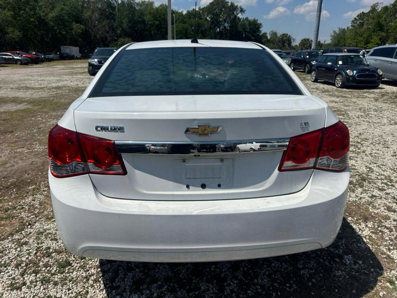 Used 2014 Chevrolet Cruze LT FWD image 3