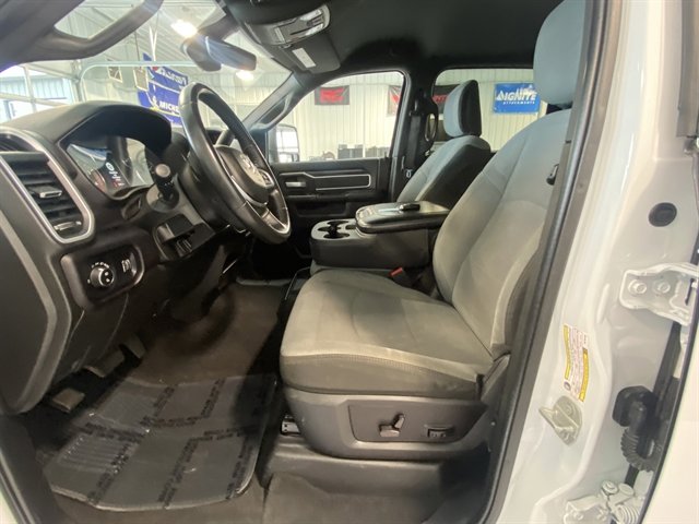 Used 2024 RAM 2500 Big Horn w/ Off Road Package image 12