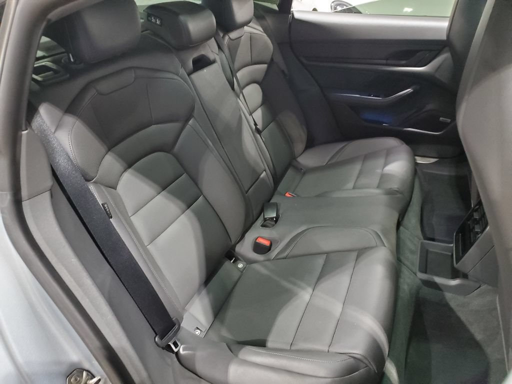 Used 2021 Porsche Taycan 4S AWD/4WD image 20