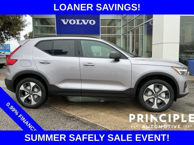 New 2026 Volvo XC40 B4 Core FWD image 8