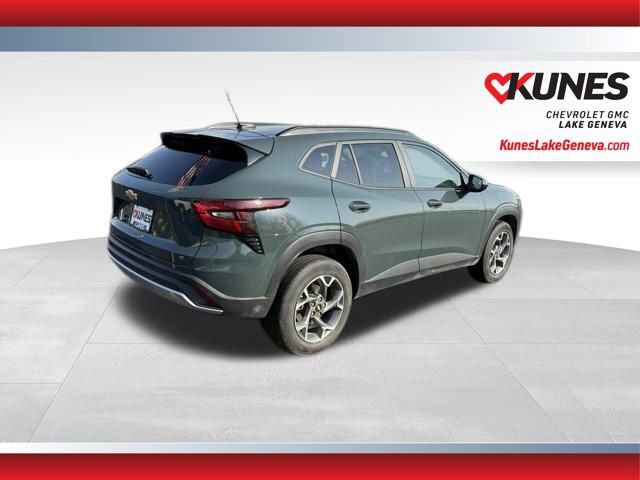 Used 2025 Chevrolet Trax LT image 5