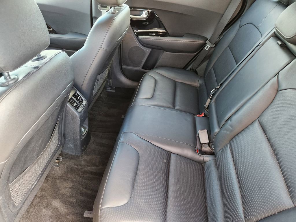 Used 2018 Kia Niro EX Premium image 19