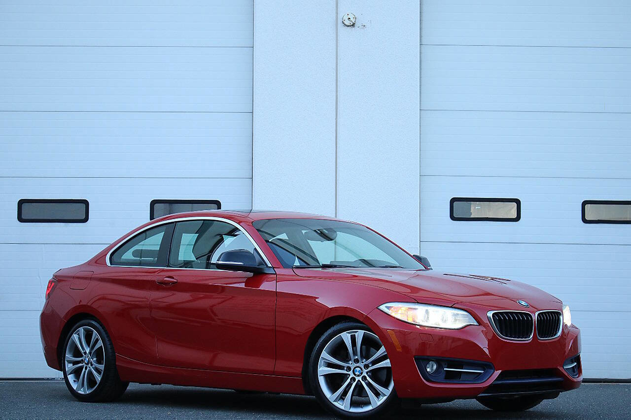Used 2014 BMW 228i Coupe image 1