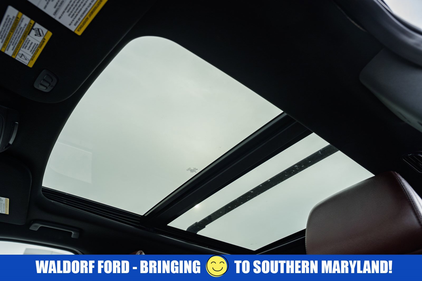 Used 2024 Ford Expedition Limited image 33