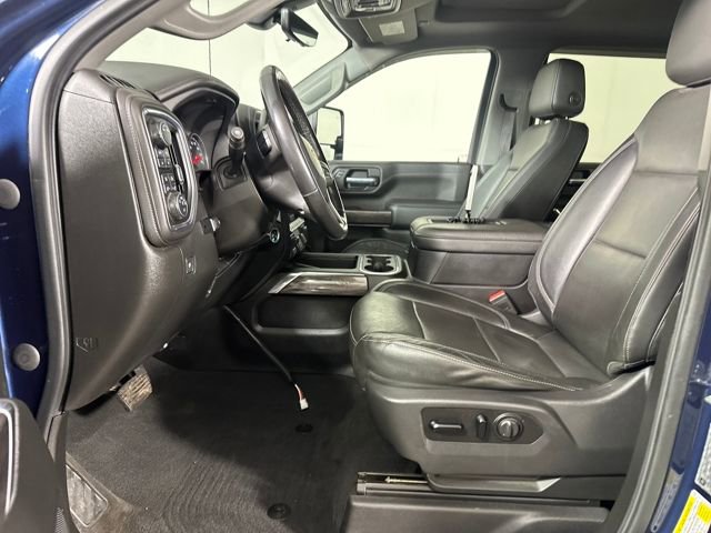 Used 2020 Chevrolet Silverado 3500 LTZ w/ LTZ Premium Package image 11