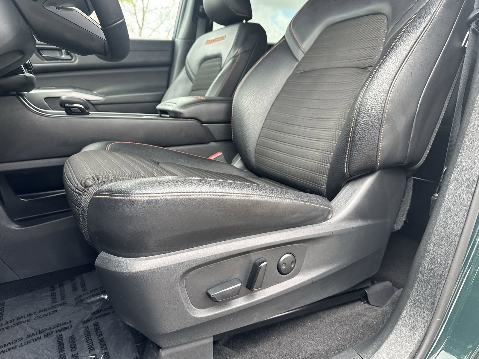 Used 2024 Nissan Pathfinder Rock Creek image 26