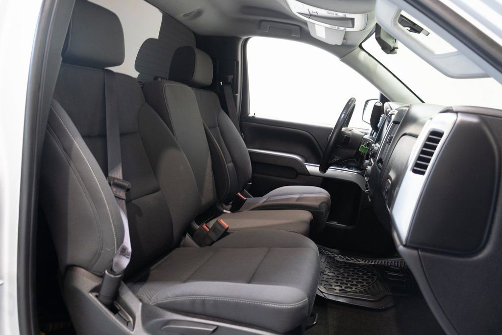 Used 2017 Chevrolet Silverado 1500 LT w/ LT Convenience Package image 20