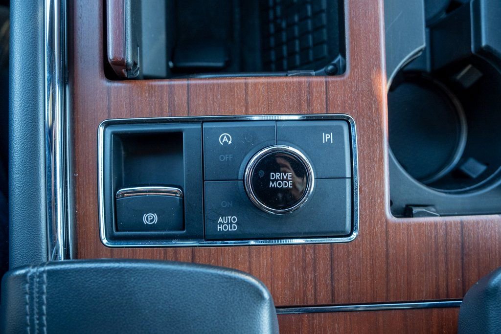 Used 2023 Lincoln Navigator Reserve image 22