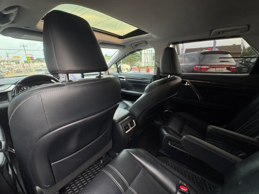 Used 2021 Lexus RX 350L AWD w/ Luxury Package image 24